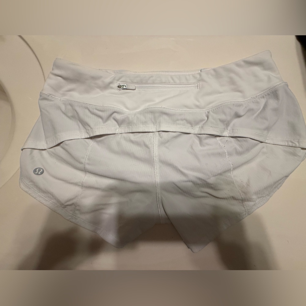 Lululemon Hottie Hot shorts